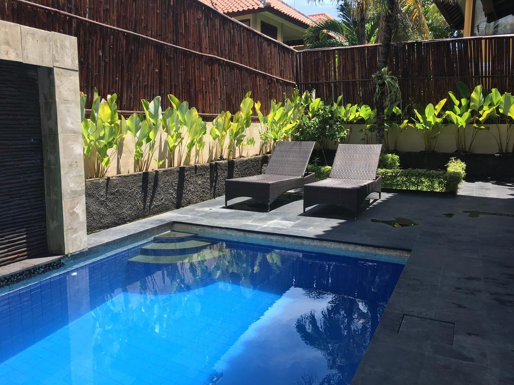 Kuta Holiday Villas Екстер'єр фото