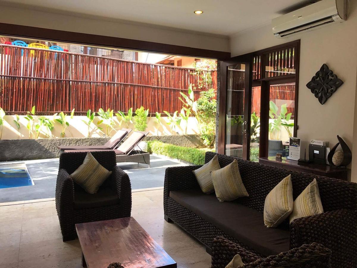 Kuta Holiday Villas Екстер'єр фото