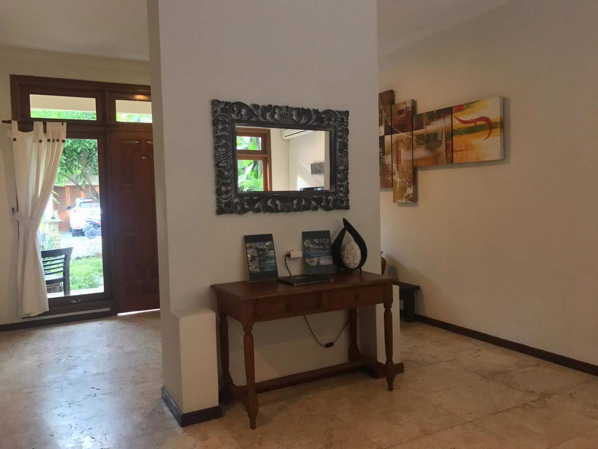 Kuta Holiday Villas Екстер'єр фото