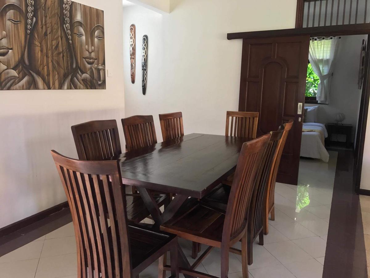 Kuta Holiday Villas Екстер'єр фото