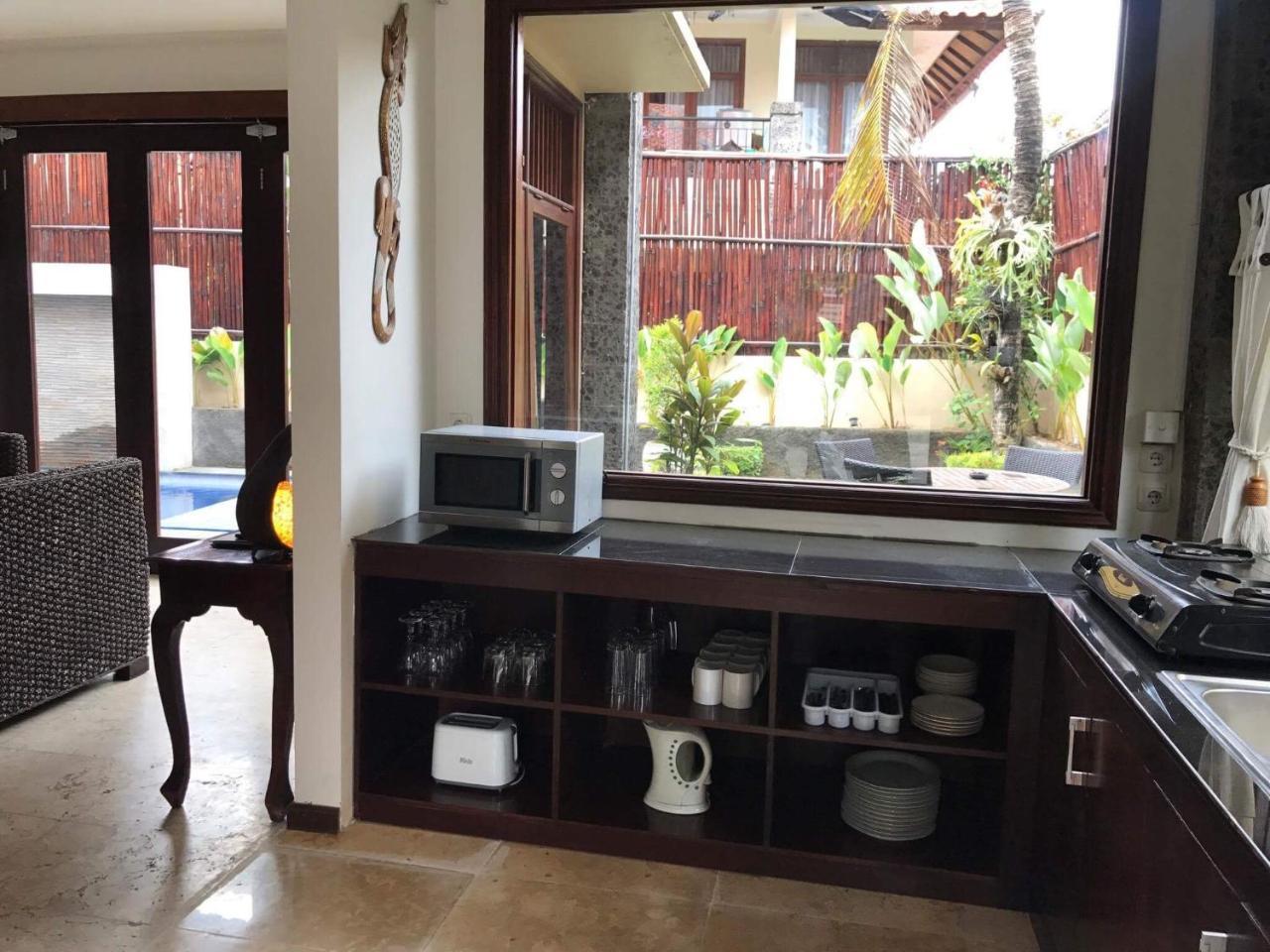 Kuta Holiday Villas Екстер'єр фото