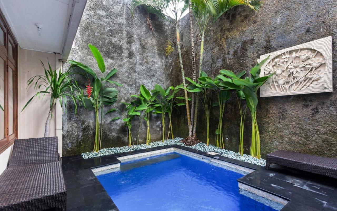 Kuta Holiday Villas Екстер'єр фото
