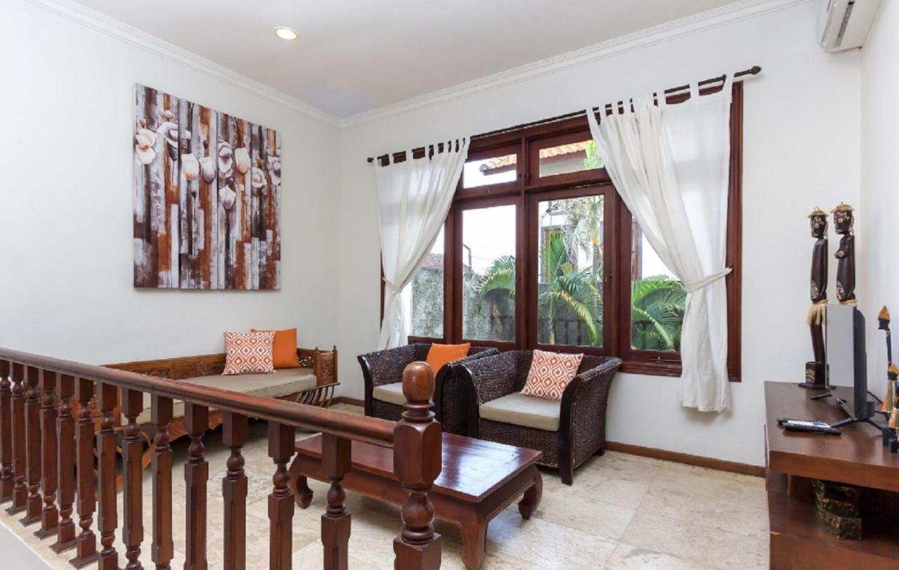 Kuta Holiday Villas Екстер'єр фото