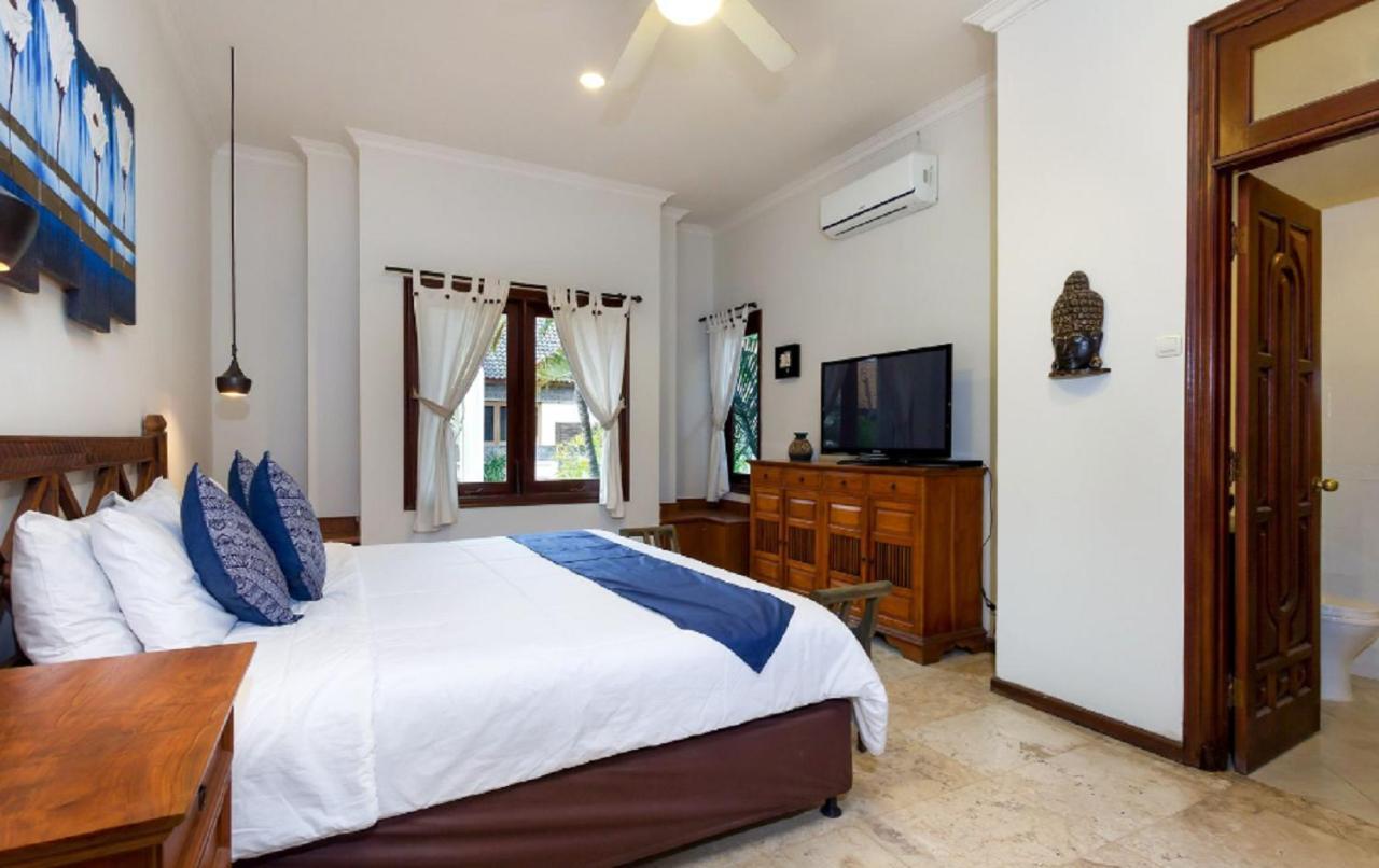 Kuta Holiday Villas Екстер'єр фото