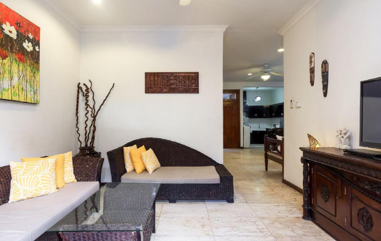 Kuta Holiday Villas Екстер'єр фото