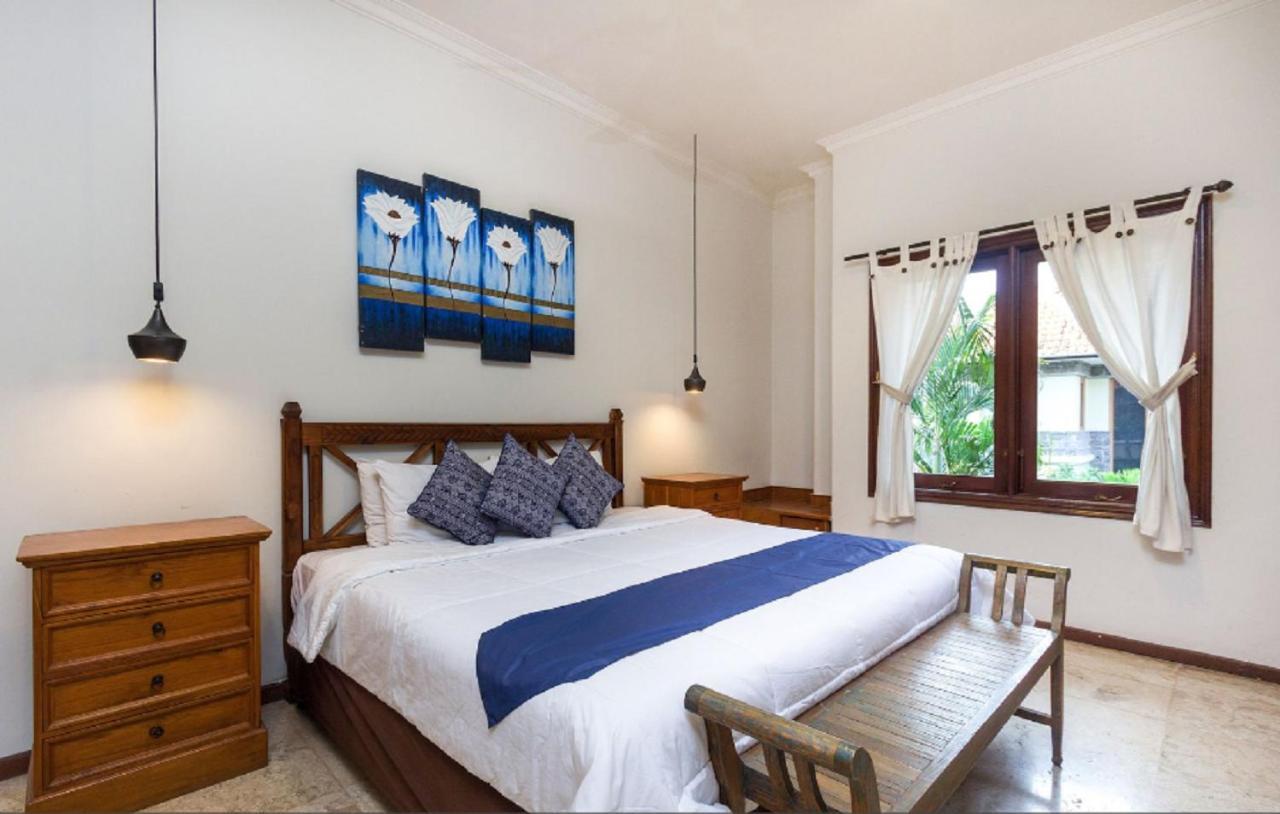 Kuta Holiday Villas Екстер'єр фото